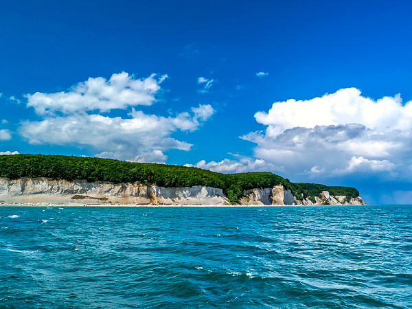 ruegen-ostsee-kreidefelsen ruegen-ostsee-kreidefelsen